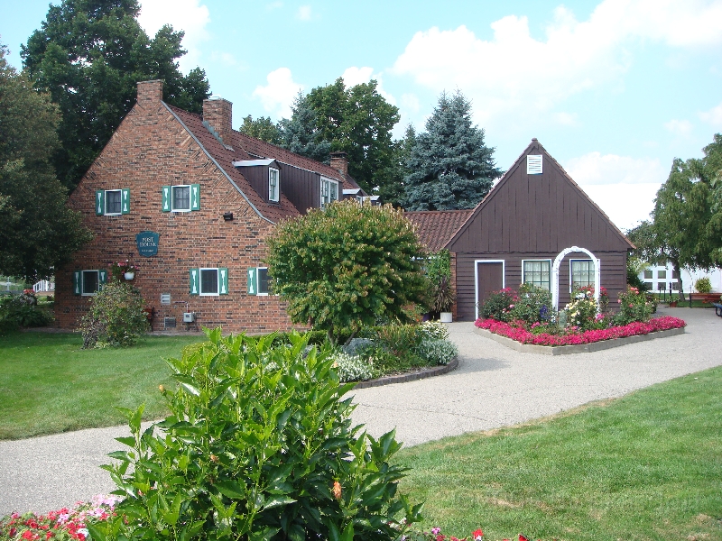 Western Michigan [2009] 486.JPG - Scenes from Windmill Island in Holland, Michigan.